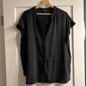 Black Banana Republic, short sleeve blouse